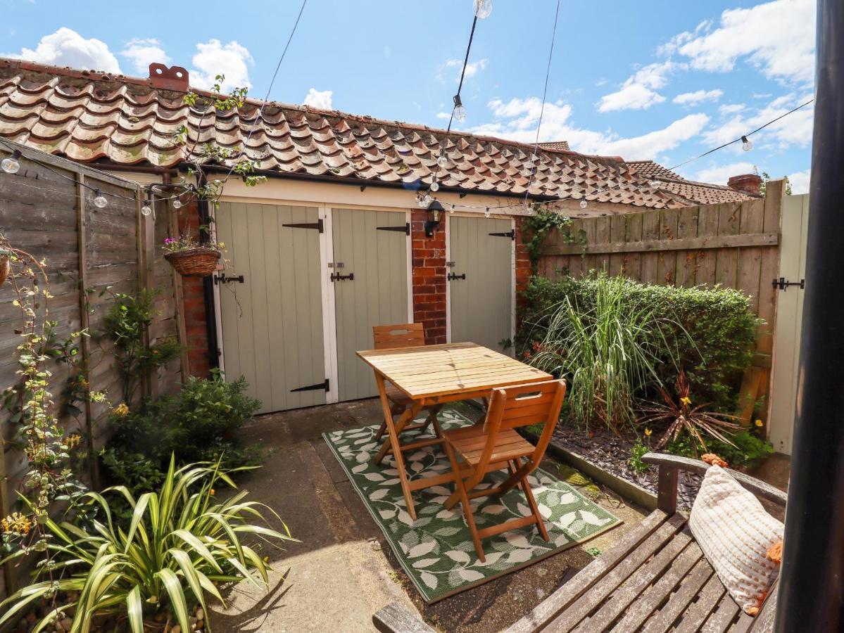 The Cottage 16 Northside Patrington Dış mekan fotoğraf